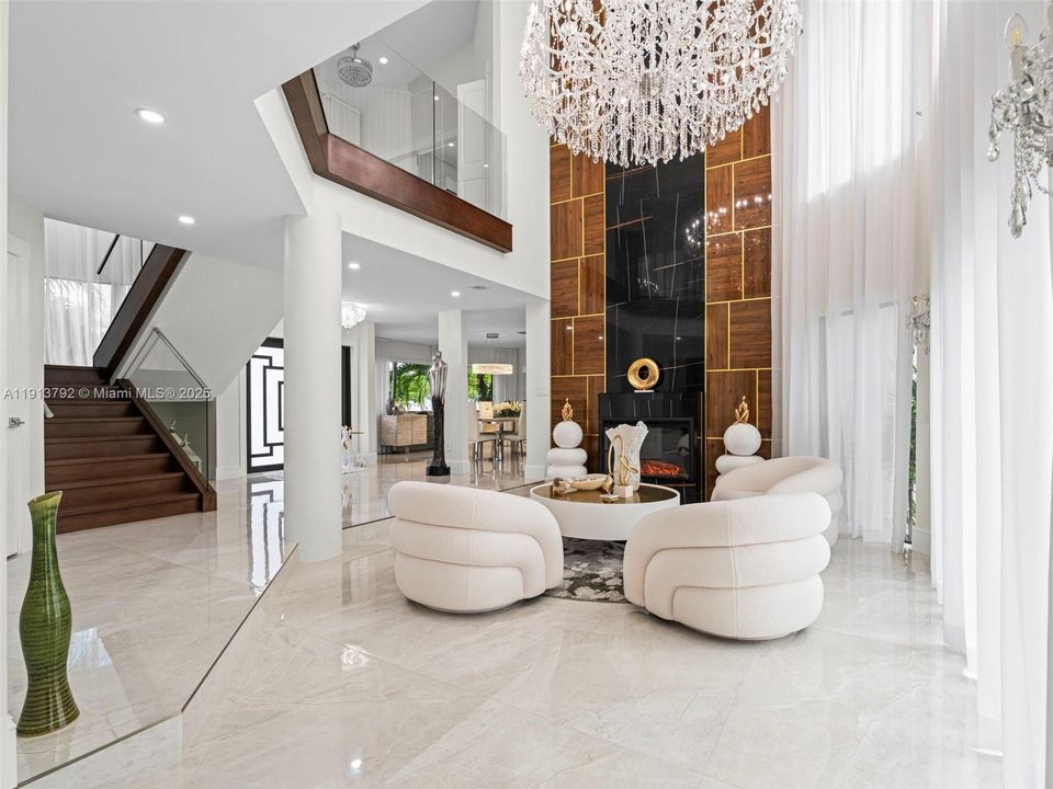 En Venta: $7,900,000 (4 camas, 3 baños, 3673 Pies cuadrados)