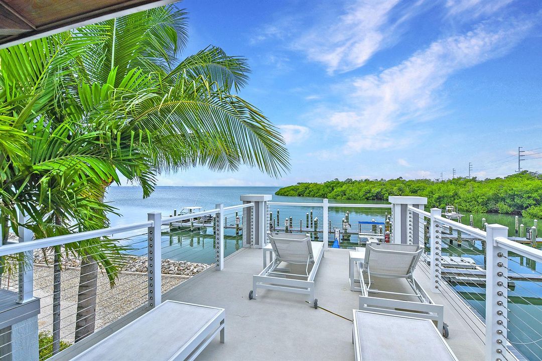 Community Sun Deck