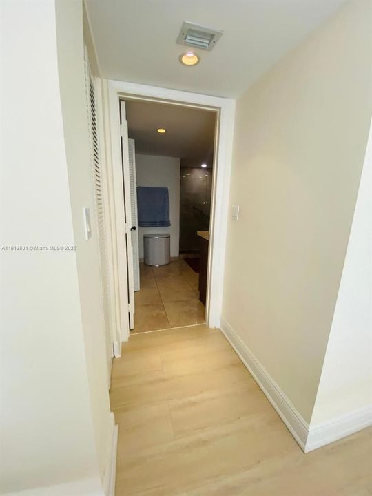 For Rent: $4,350 (2 beds, 2 baths, 1311 Square Feet)