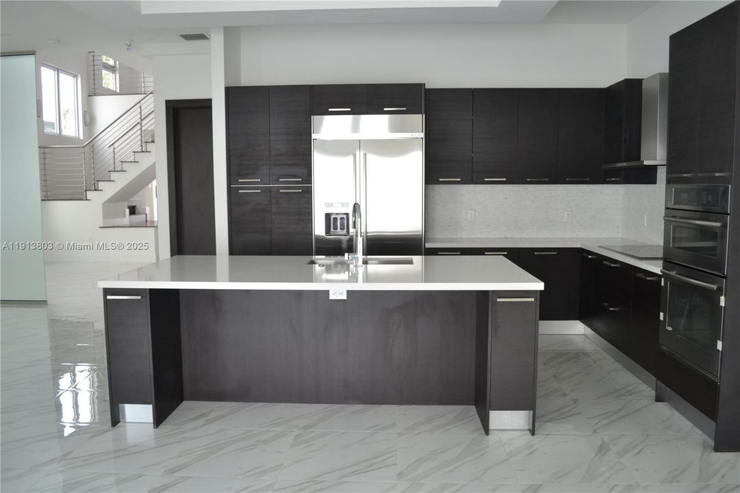 For Rent: $7,200 (4 beds, 4 baths, 3538 Square Feet)