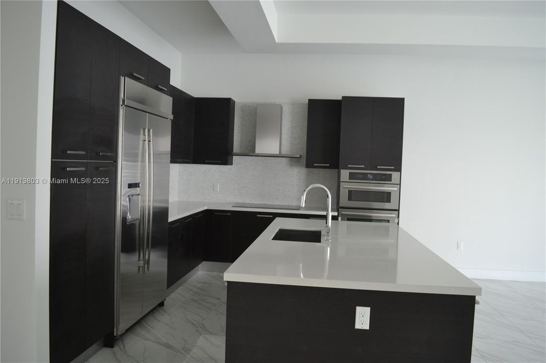 For Rent: $7,200 (4 beds, 4 baths, 3538 Square Feet)