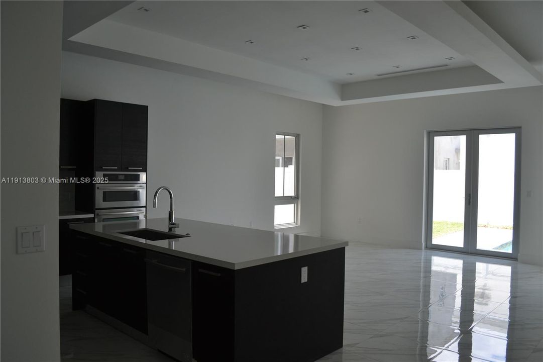 For Rent: $7,200 (4 beds, 4 baths, 3538 Square Feet)