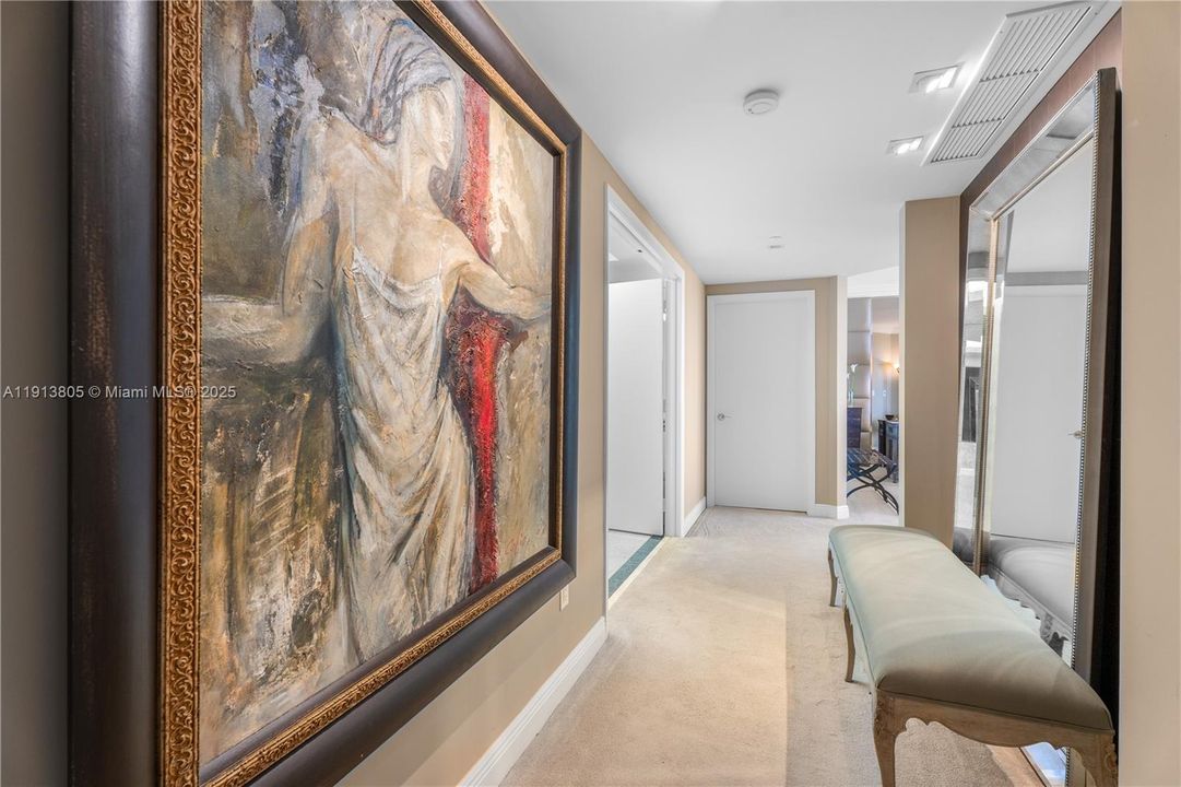 For Sale: $2,790,000 (4 beds, 4 baths, 3340 Square Feet)