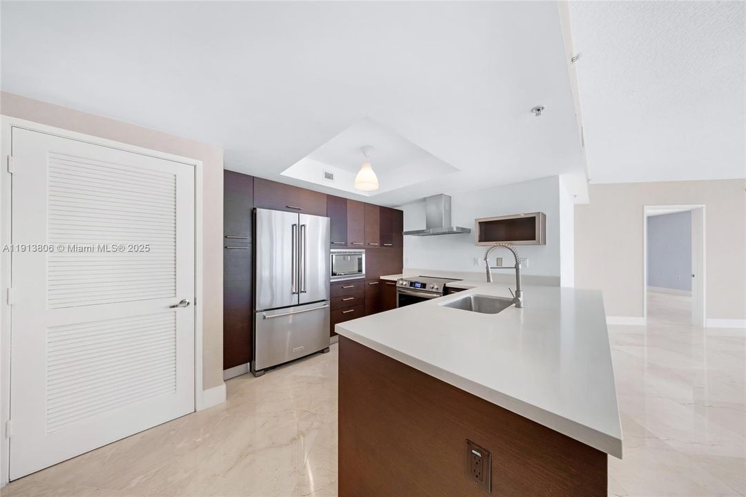 待售: $739,000 (3 贝兹, 2 浴室, 1447 平方英尺)