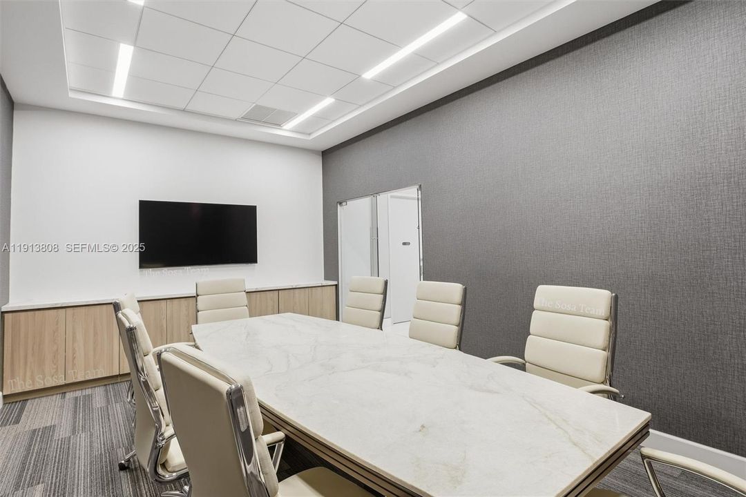 待售: $1,650,000 (3 贝兹, 3 浴室, 2050 平方英尺)