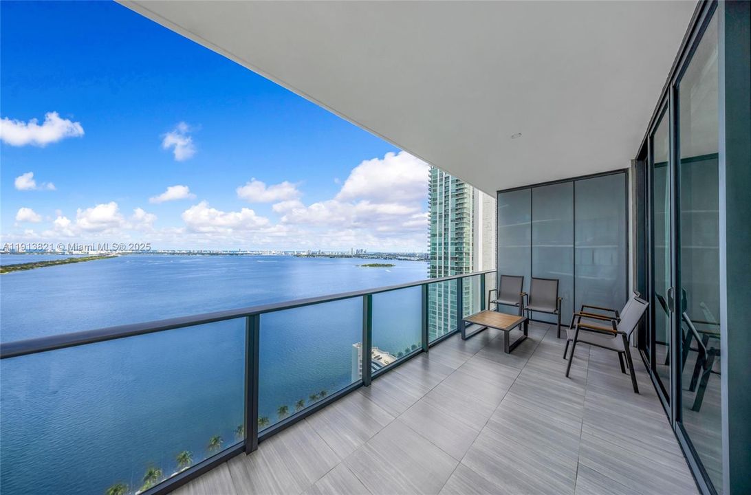 For Rent: $13,000 (3 beds, 3 baths, 1649 Square Feet)