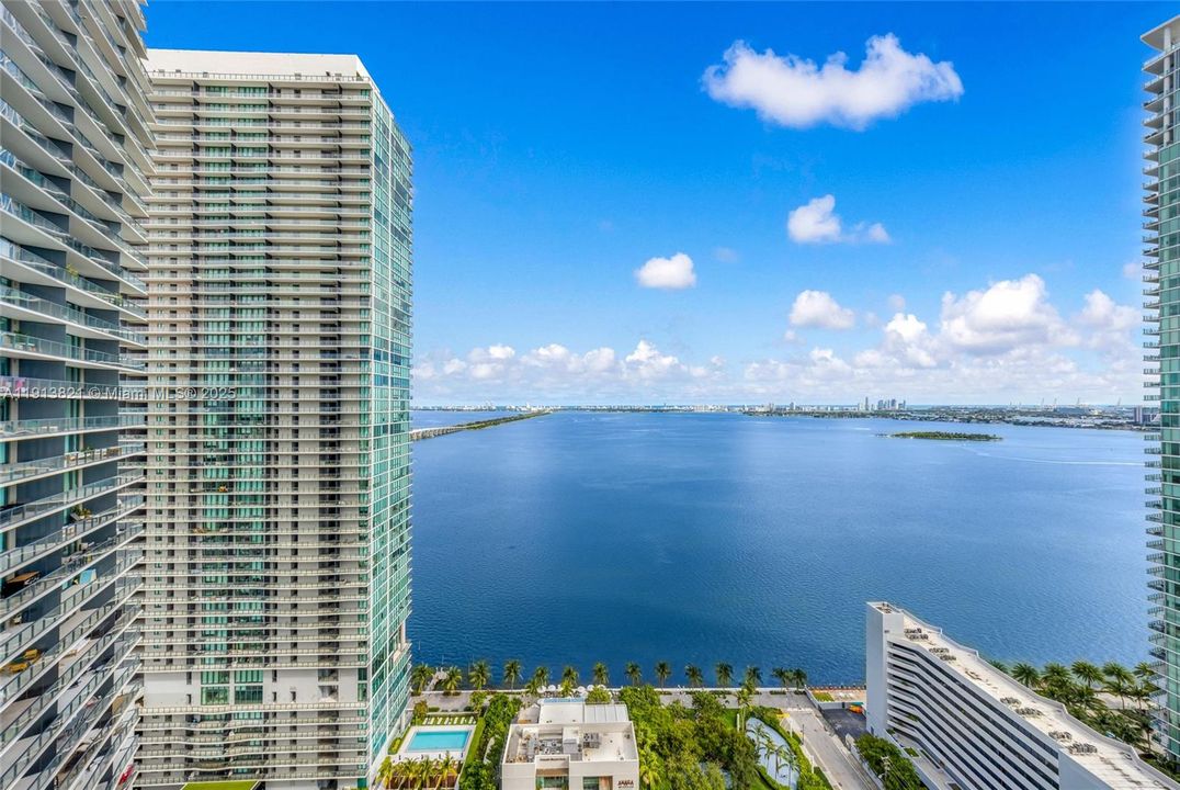 For Rent: $13,000 (3 beds, 3 baths, 1649 Square Feet)