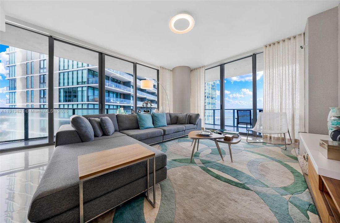 For Rent: $13,000 (3 beds, 3 baths, 1649 Square Feet)