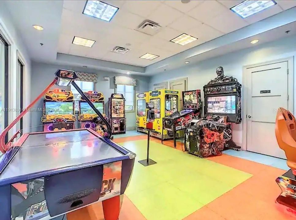 Active With Contract: $357,900 (3 beds, 2 baths, 0 Square Feet)