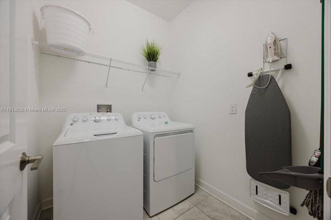 Active With Contract: $357,900 (3 beds, 2 baths, 0 Square Feet)