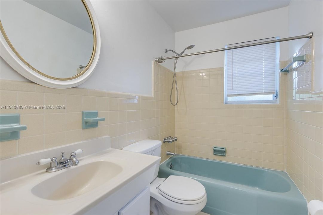 Active With Contract: $1,500,000 (0 beds, 0 baths, 2275 Square Feet)