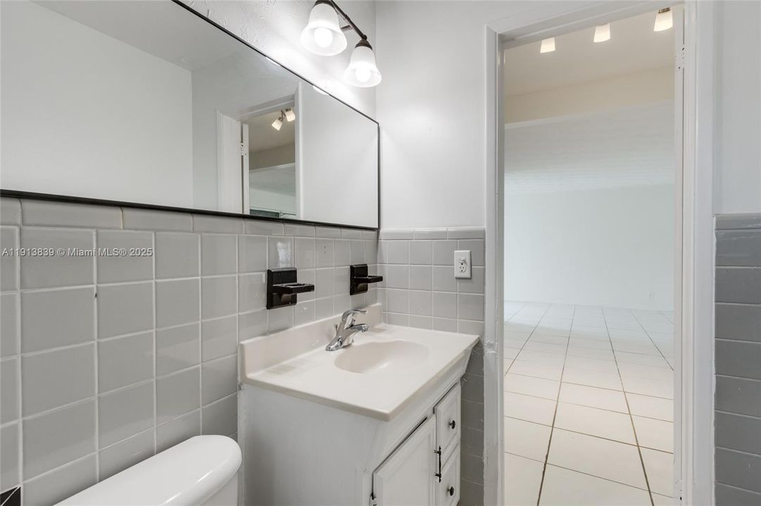 Active With Contract: $1,500,000 (0 beds, 0 baths, 2275 Square Feet)