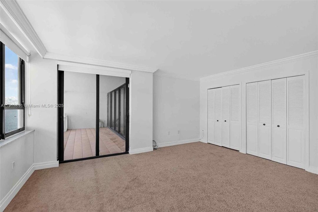 待售: $1,450,000 (2 贝兹, 3 浴室, 1882 平方英尺)