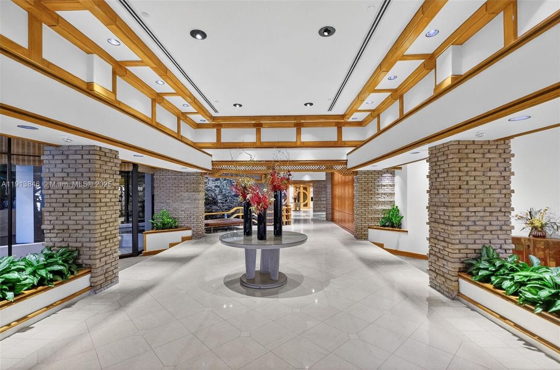 待售: $1,450,000 (2 贝兹, 3 浴室, 1882 平方英尺)