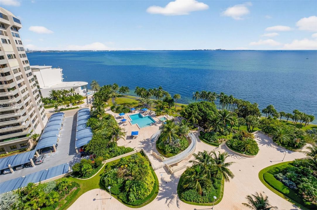 待售: $1,450,000 (2 贝兹, 3 浴室, 1882 平方英尺)