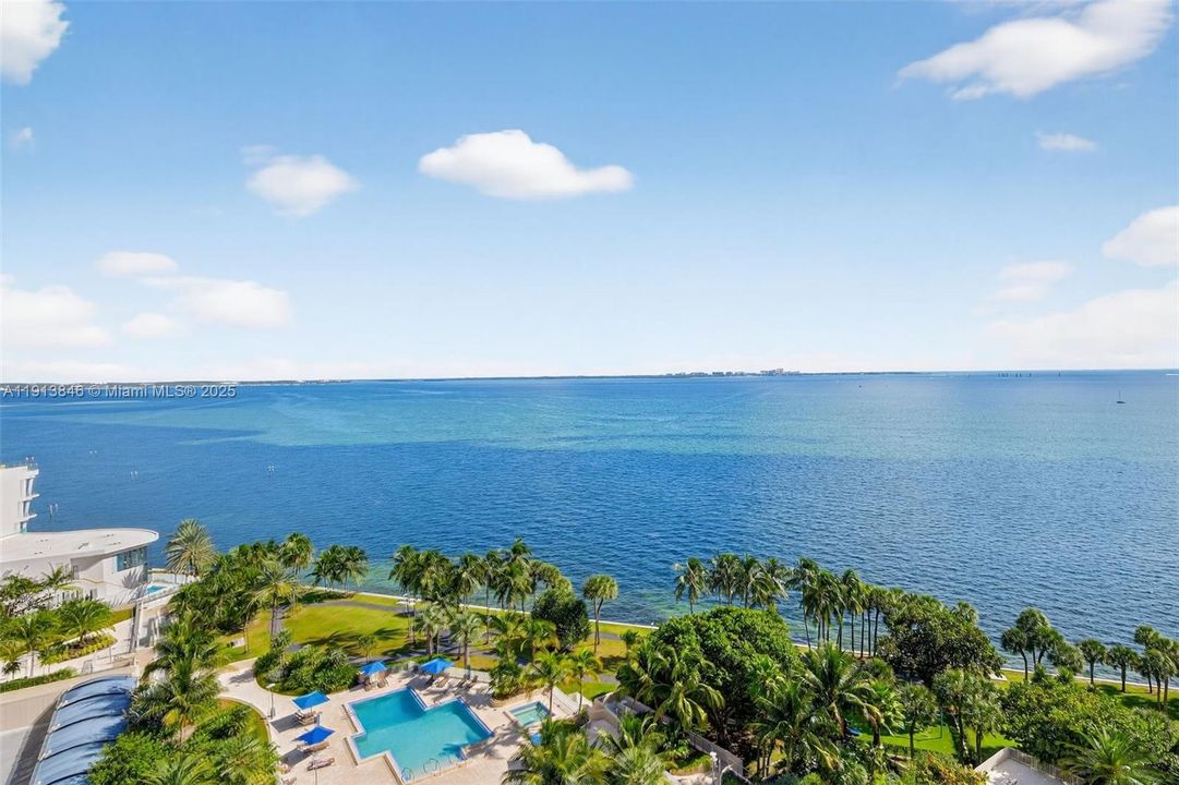 待售: $1,450,000 (2 贝兹, 3 浴室, 1882 平方英尺)