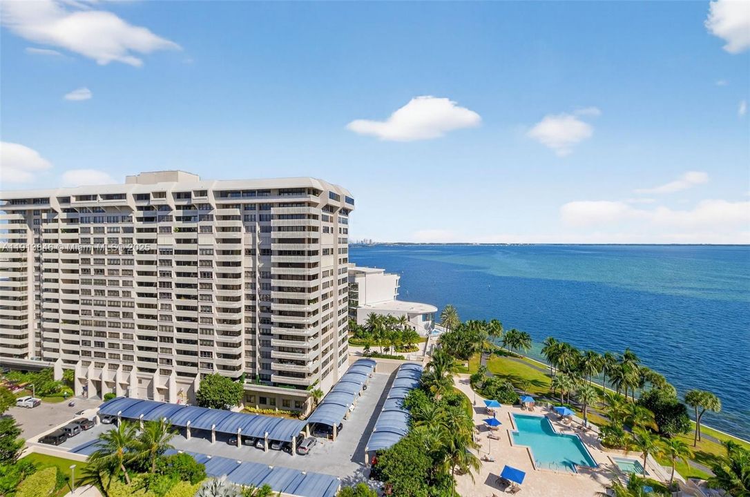 待售: $1,450,000 (2 贝兹, 3 浴室, 1882 平方英尺)