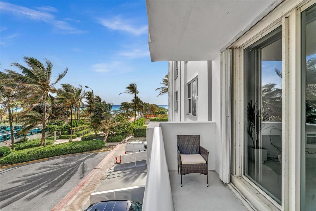 В аренду: $3,550 (1 спален, 1 ванн, 905 Квадратных фут)