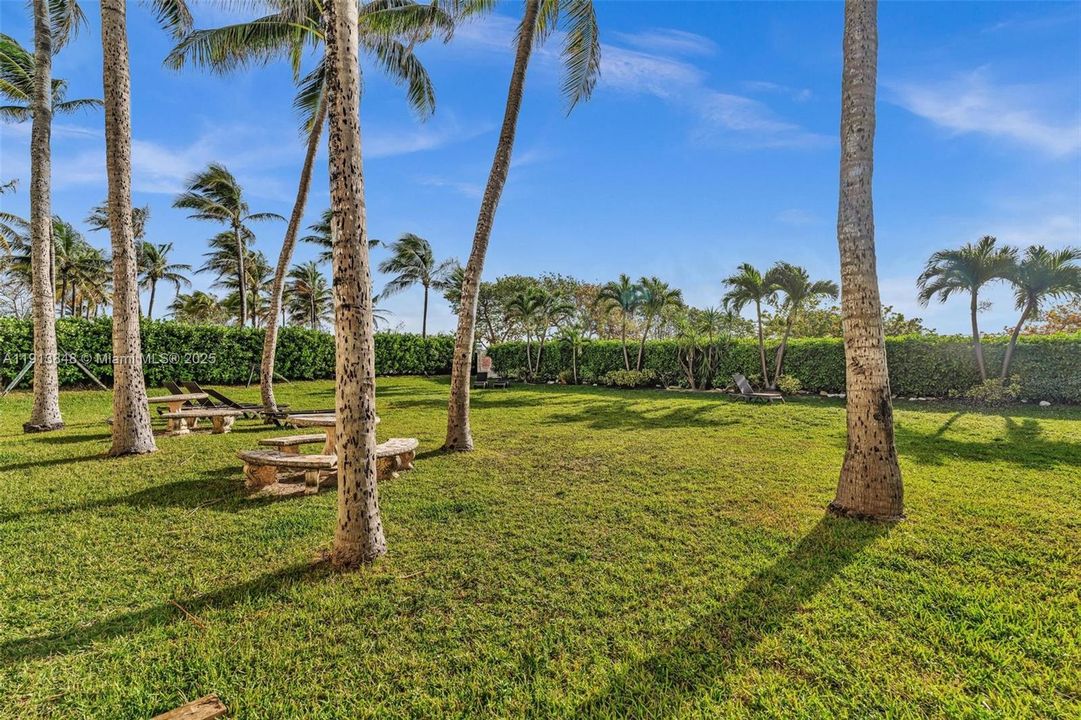 В аренду: $3,550 (1 спален, 1 ванн, 905 Квадратных фут)