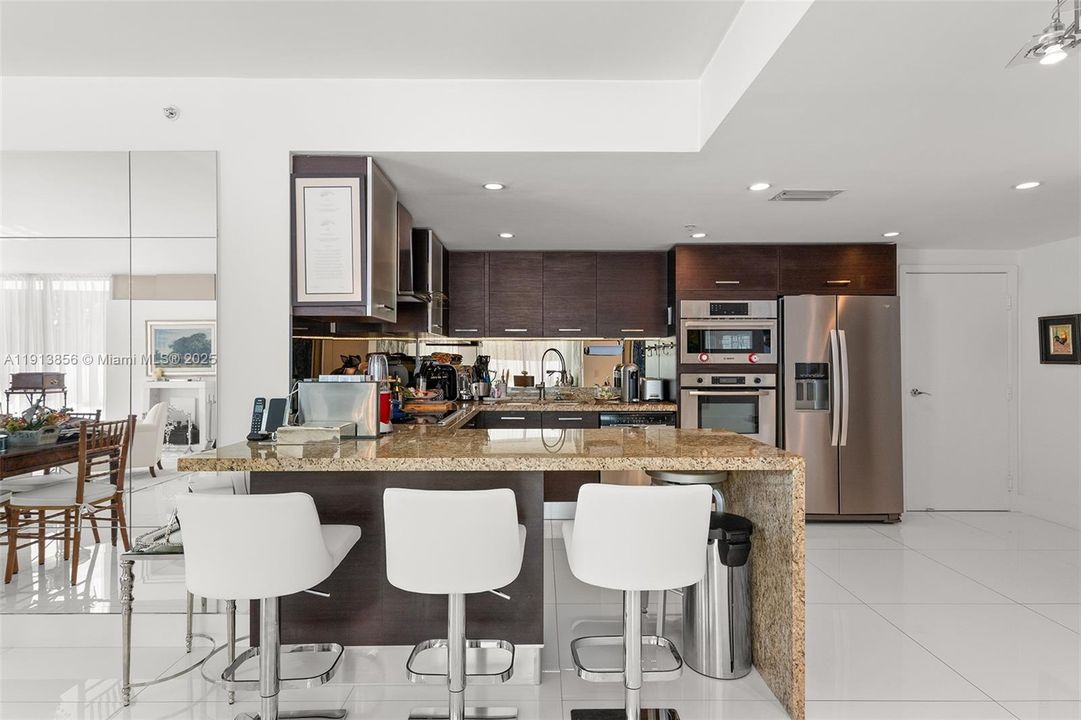 For Sale: $2,950,000 (4 beds, 4 baths, 2728 Square Feet)