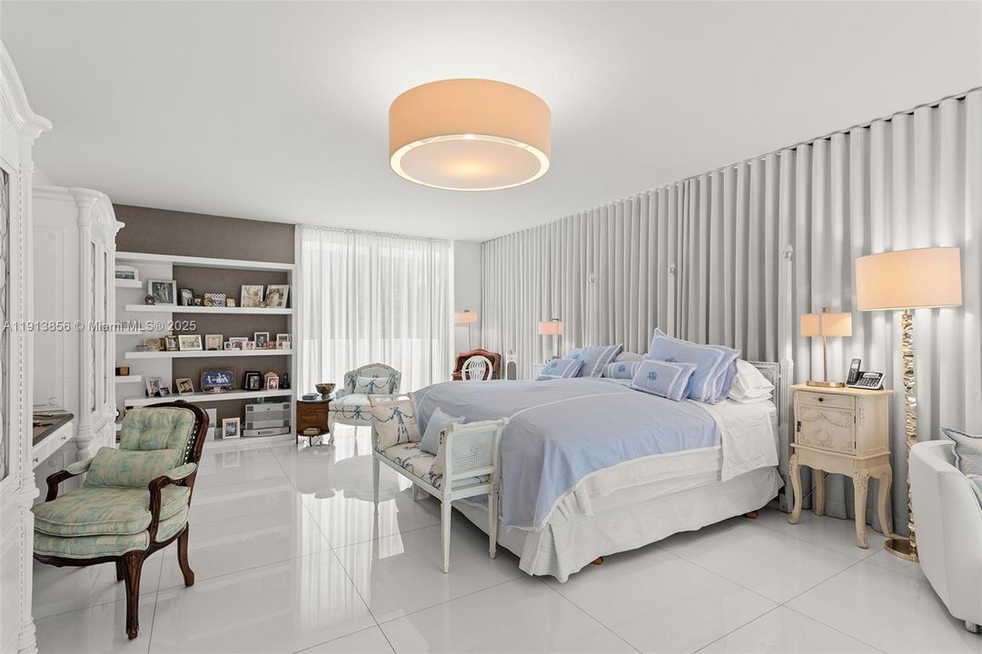 For Sale: $2,950,000 (4 beds, 4 baths, 2728 Square Feet)