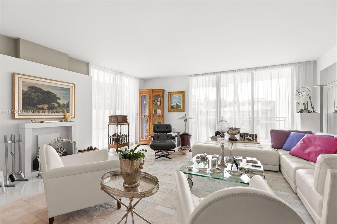 For Sale: $2,950,000 (4 beds, 4 baths, 2728 Square Feet)