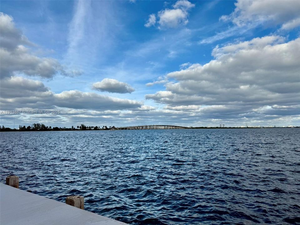 For Rent: $3,400 (2 beds, 2 baths, 1228 Square Feet)