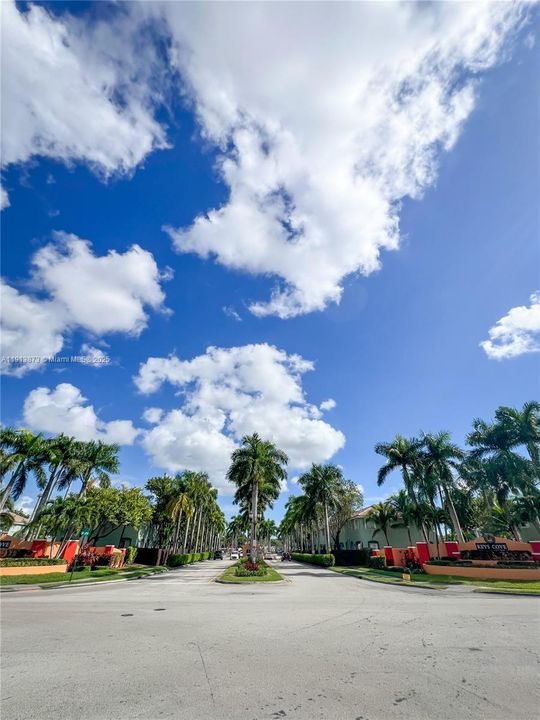 待售: $265,000 (3 贝兹, 2 浴室, 1166 平方英尺)