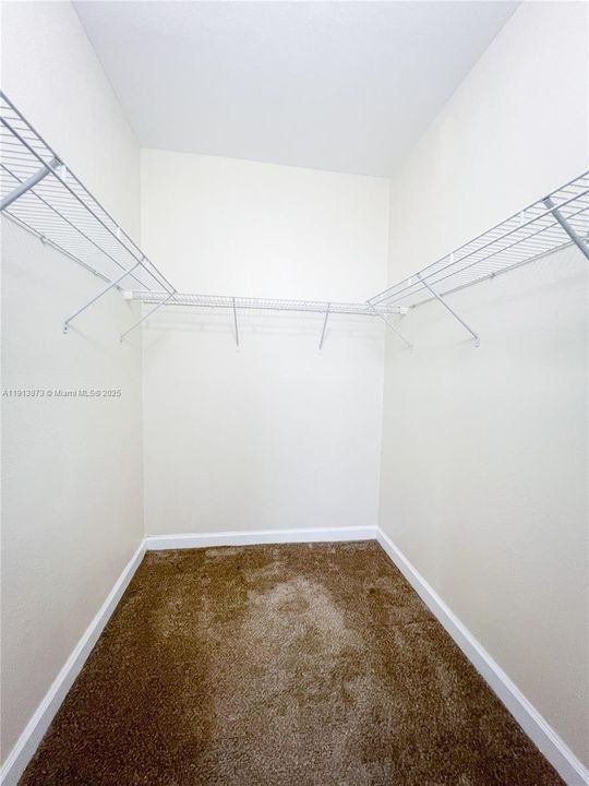 待售: $265,000 (3 贝兹, 2 浴室, 1166 平方英尺)