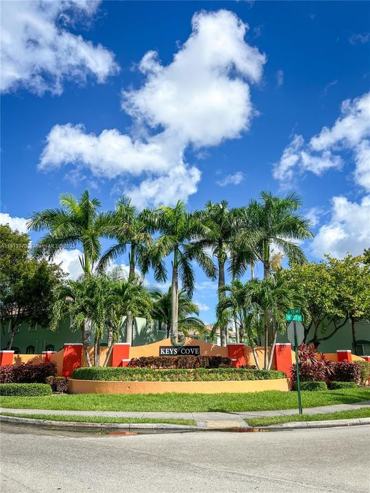 待售: $265,000 (3 贝兹, 2 浴室, 1166 平方英尺)