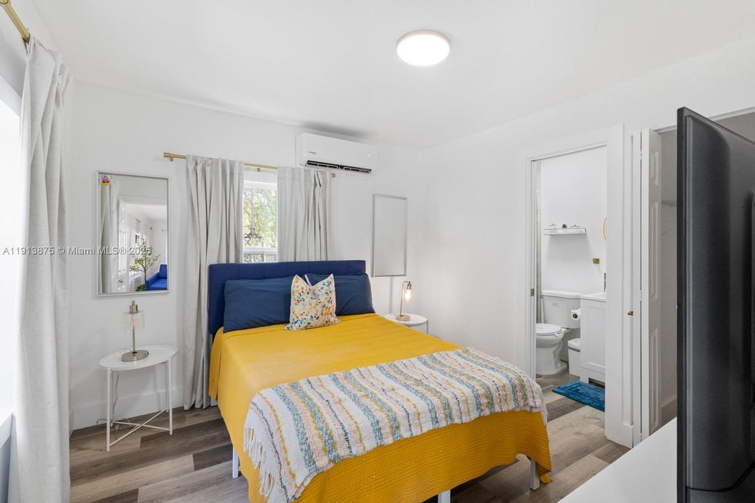 待售: $675,000 (3 贝兹, 3 浴室, 1181 平方英尺)