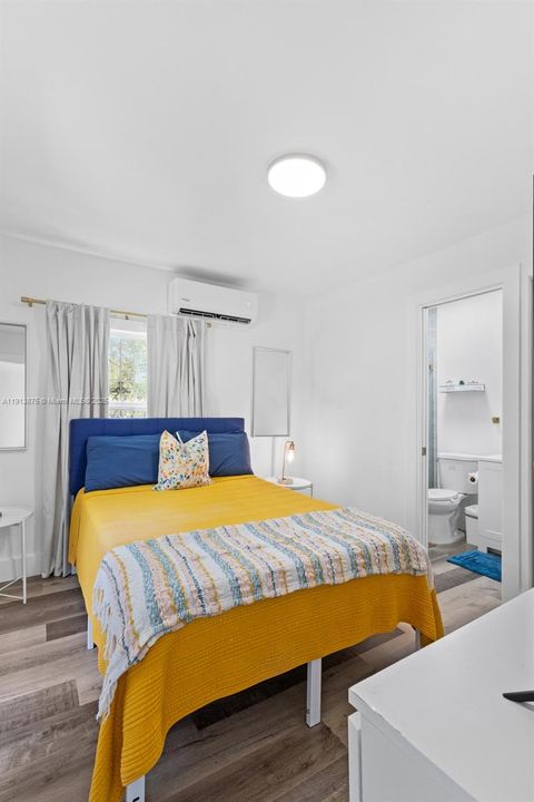 待售: $675,000 (3 贝兹, 3 浴室, 1181 平方英尺)