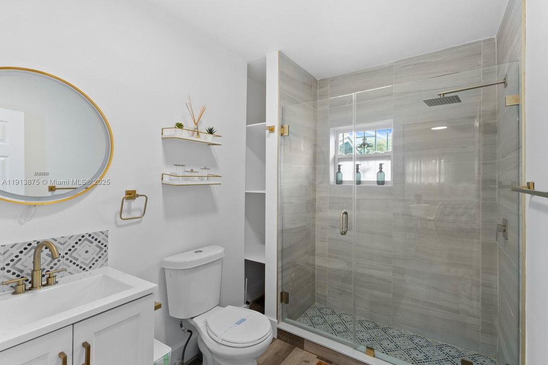 待售: $675,000 (3 贝兹, 3 浴室, 1181 平方英尺)