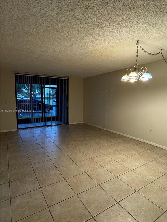 Недавно арендовано: $1,950 (1 спален, 1 ванн, 705 Квадратных фут)