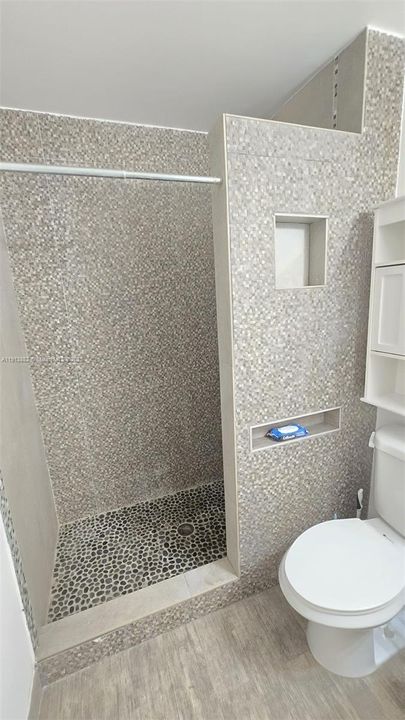 На продажу: $433,900 (3 спален, 2 ванн, 1170 Квадратных фут)