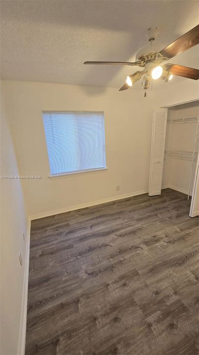 На продажу: $433,900 (3 спален, 2 ванн, 1170 Квадратных фут)