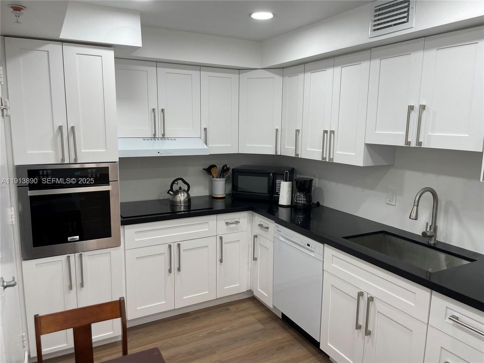 En Renta: $3,850 (1 camas, 1 baños, 812 Pies cuadrados)