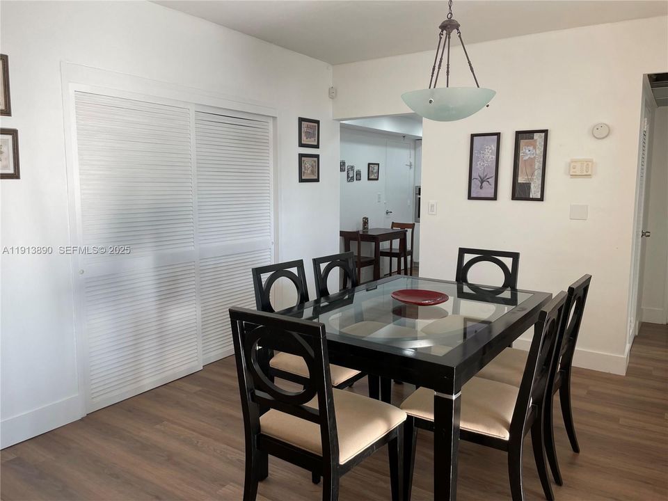 En Renta: $3,850 (1 camas, 1 baños, 812 Pies cuadrados)