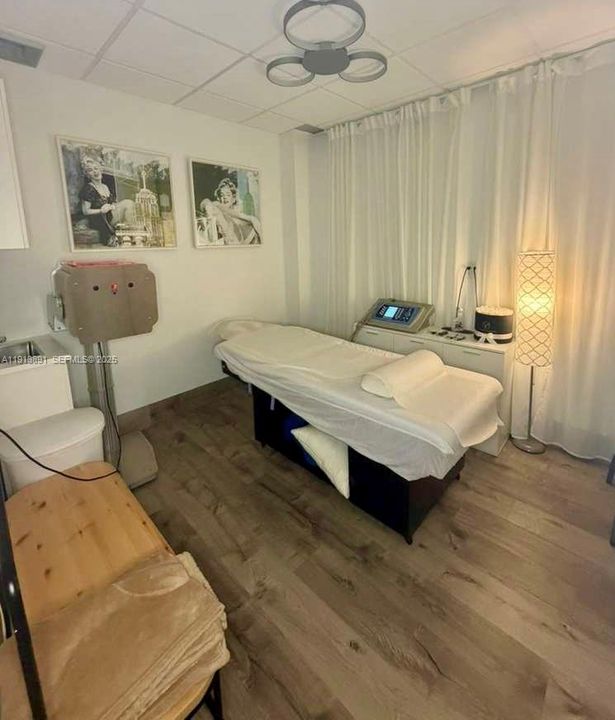 For Sale: $1,999,000 (0 beds, 0 baths, 0 Square Feet)