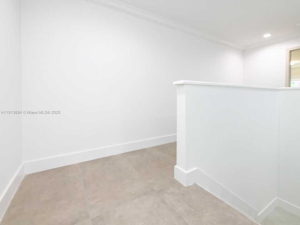 En Renta: $13,995 (4 camas, 4 baños, 3250 Pies cuadrados)