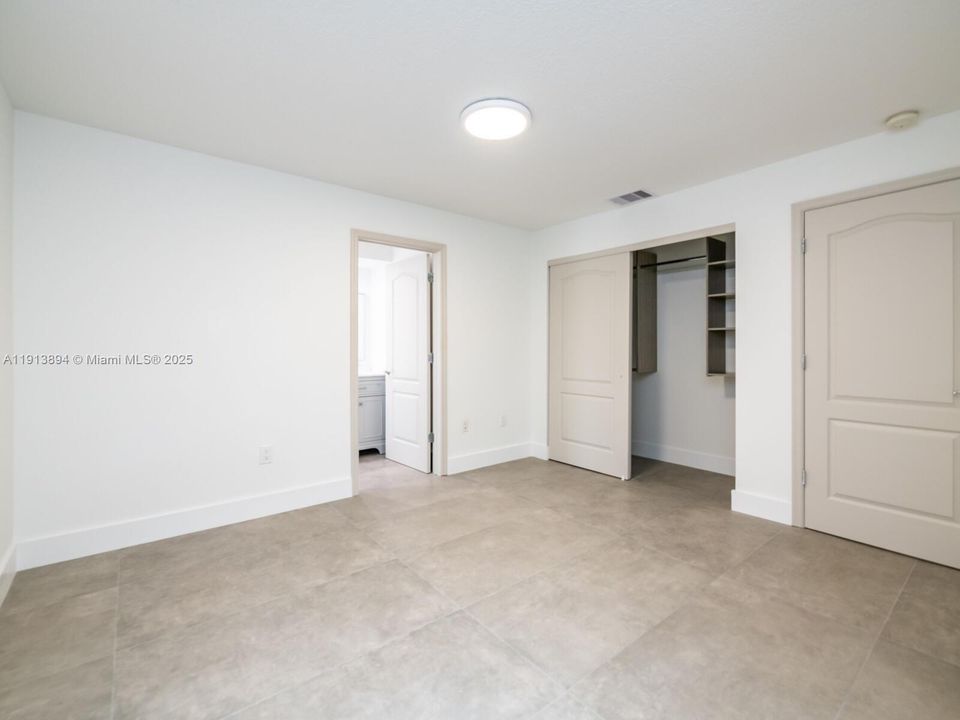 En Renta: $13,995 (4 camas, 4 baños, 3250 Pies cuadrados)