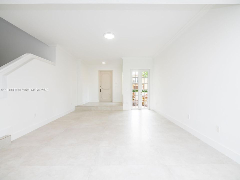 En Renta: $13,995 (4 camas, 4 baños, 3250 Pies cuadrados)