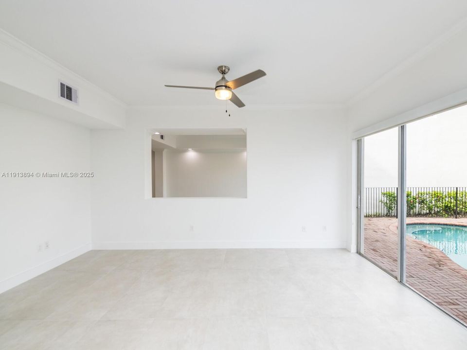 En Renta: $13,995 (4 camas, 4 baños, 3250 Pies cuadrados)