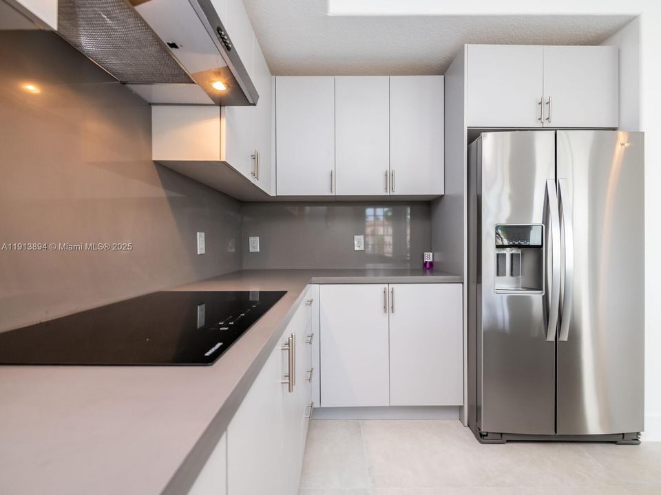 En Renta: $13,995 (4 camas, 4 baños, 3250 Pies cuadrados)