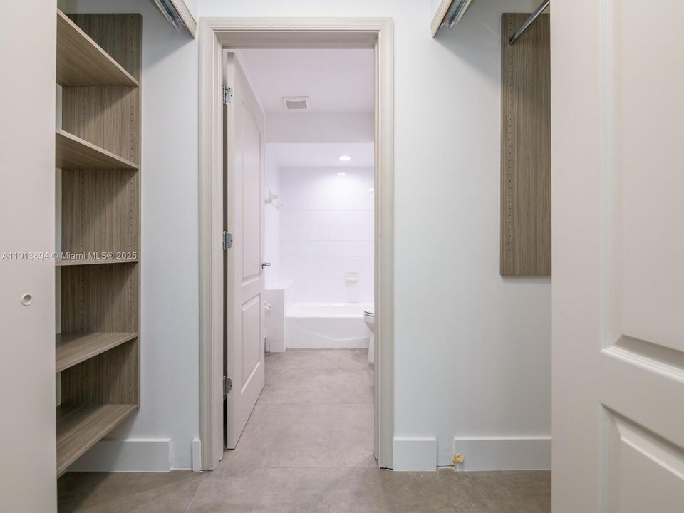 En Renta: $13,995 (4 camas, 4 baños, 3250 Pies cuadrados)