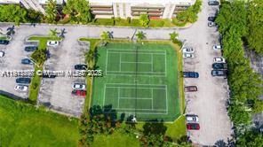 For Rent: $2,400 (2 beds, 2 baths, 1044 Square Feet)