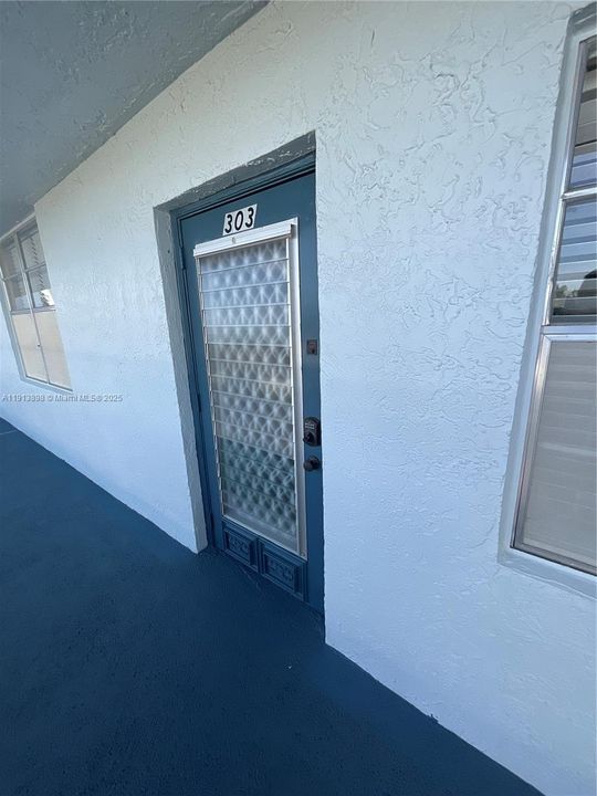 待售: $134,900 (2 贝兹, 2 浴室, 1000 平方英尺)