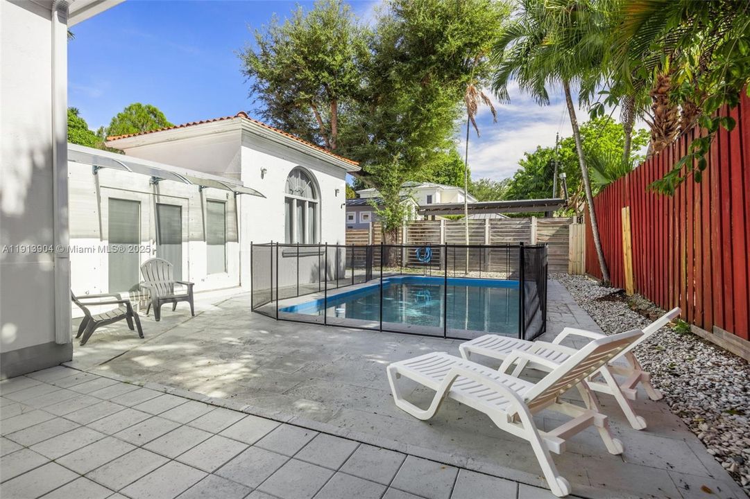 待售: $2,900,000 (5 贝兹, 3 浴室, 0 平方英尺)