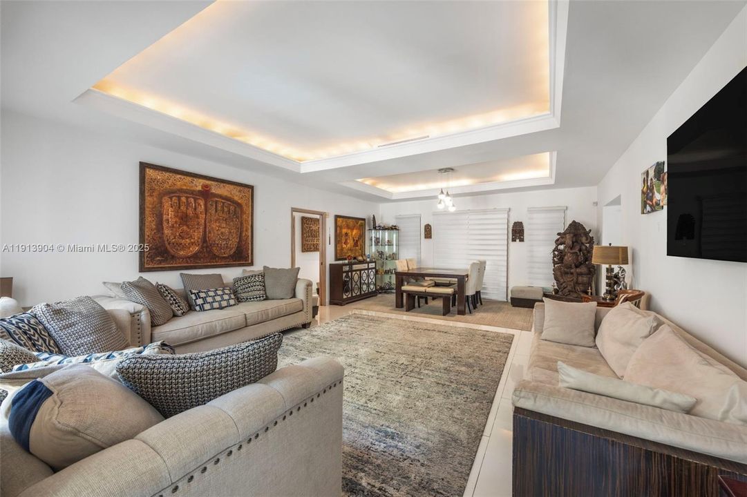 待售: $2,900,000 (5 贝兹, 3 浴室, 0 平方英尺)