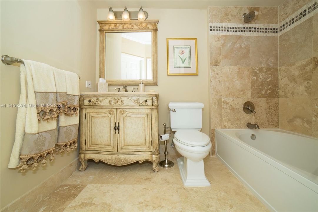 待售: $659,000 (2 贝兹, 2 浴室, 1116 平方英尺)